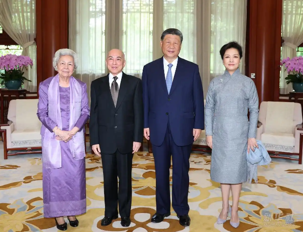 习近平和夫人彭丽媛 习近平和夫人彭丽媛