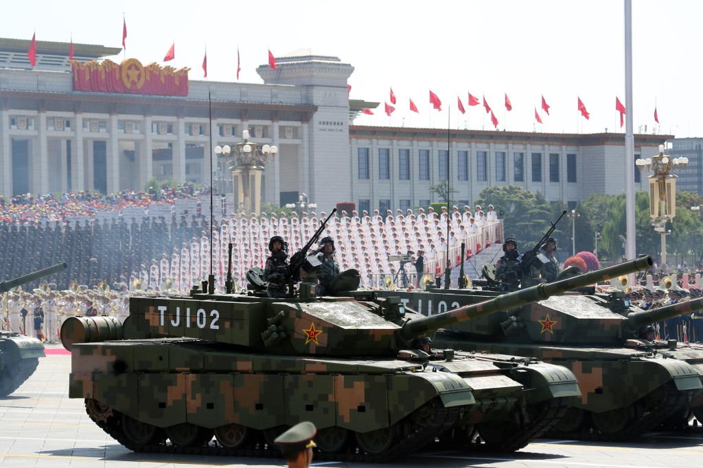 2015年9月3日,99A式主战坦克方队接受检阅。 2015年9月3日,99A式主战坦克方队接受检阅。