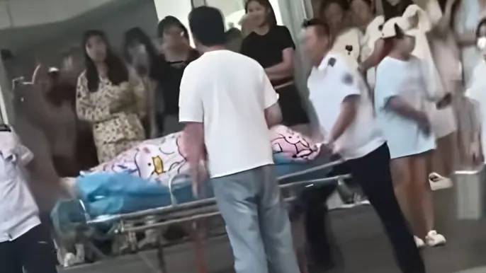 甘肃高校女生宿舍分娩失血过多去世? 甘肃高校女生宿舍分娩失血过多去世?