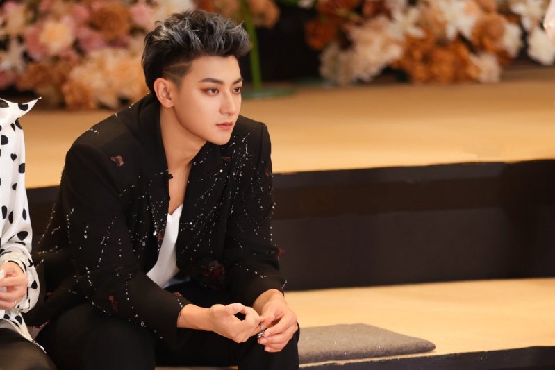 韩团EXO前中国成员黄子韬(Tao)近年长期在内地发展。 韩团EXO前中国成员黄子韬(Tao)近年长期在内地发展。