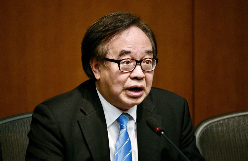 卢伟国期望全运会或其他盛事时段,港台可以事先宣传及转播,发挥到港台的作用。 卢伟国期望全运会或其他盛事时段,港台可以事先宣传及转播,发挥到港台的作用。