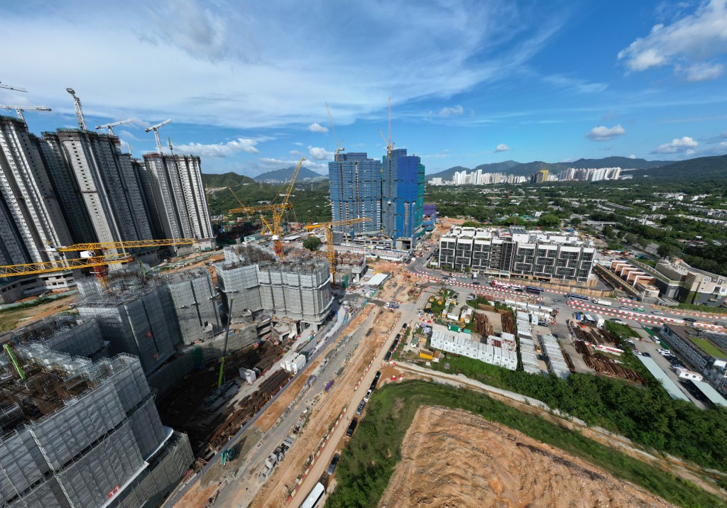 北都的基本规划已出台,现时是加快发展北都、引入产业和重大项目的最佳衔接期。 北都的基本规划已出台,现时是加快发展北都、引入产业和重大项目的最佳衔接期。