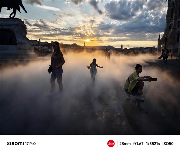 小米17 Pro系列实拍样张首次公布 雷军:逆光之王!