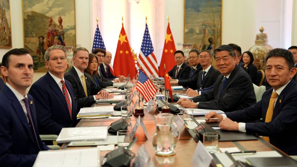 中美贸易谈判代表团早前在西班牙进行商讨。 中美贸易谈判代表团早前在西班牙进行商讨。