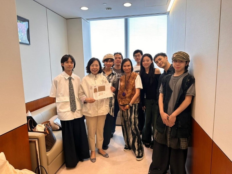 麦美娟于社交平台感谢同学与导师倾心投入 麦美娟于社交平台感谢同学与导师倾心投入