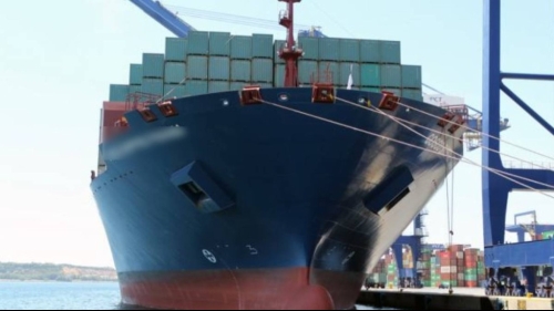 有企业职员为报复上司,向外国泄露公司货运资料损害国家利益。 有企业职员为报复上司,向外国泄露公司货运资料损害国家利益。