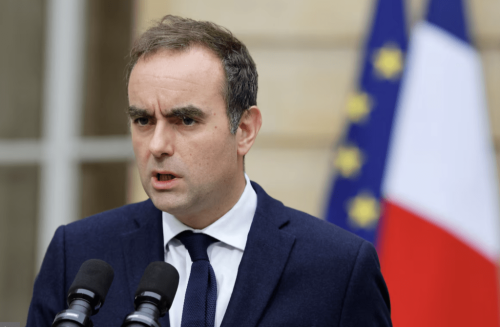 勒科尔尼再度获任命担任总理 勒科尔尼再度获任命担任总理