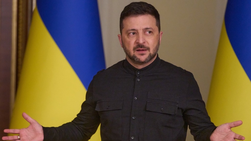 泽连斯基先后与特朗普及卡尼通话 泽连斯基先后与特朗普及卡尼通话