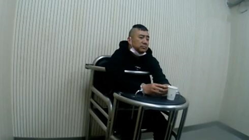 麻继钢奸杀南京女大生林伶后,逍遥法外28年。 麻继钢奸杀南京女大生林伶后,逍遥法外28年。