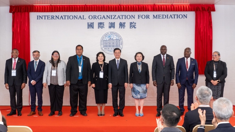 华春莹来港出席开幕仪式 华春莹来港出席开幕仪式