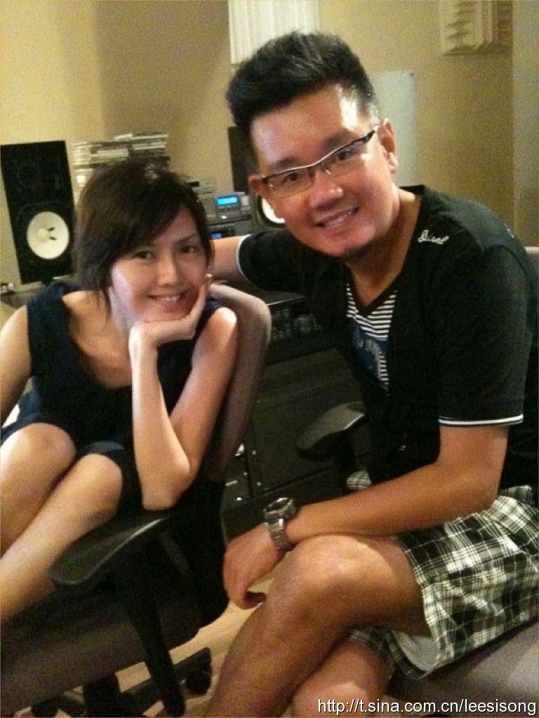 李偲菘是孙燕姿的恩师。 李偲菘是孙燕姿的恩师。