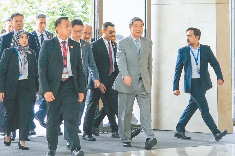 B12A00_P_03_02 B12A00_P_03_02