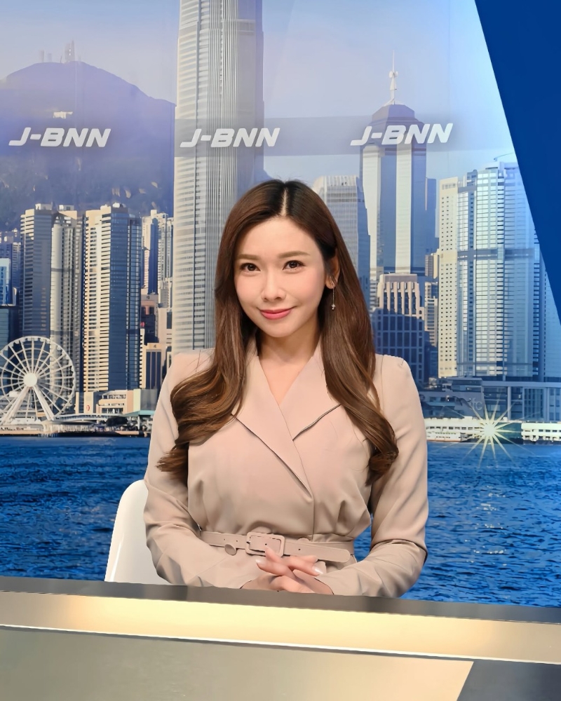 梁凯宁是前TVB新闻主播。 梁凯宁是前TVB新闻主播。