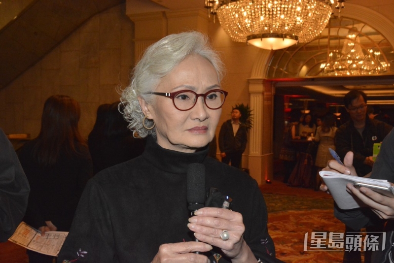 雪妮在丈夫唐佳离世10日后,于今年7月3日在医院因胰脏癌病逝,享年78岁。 雪妮在丈夫唐佳离世10日后,于今年7月3日在医院因胰脏癌病逝,享年78岁。