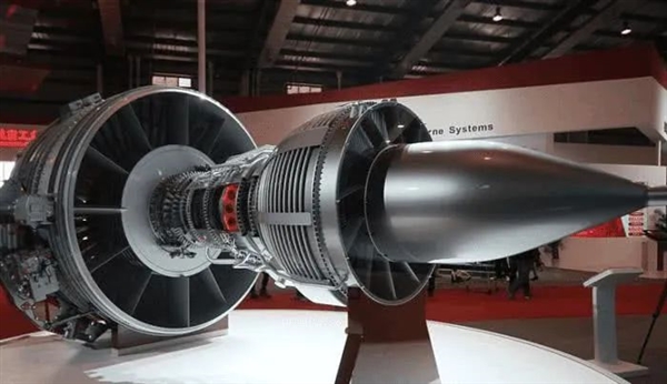 C929洲际大飞机就用它!中国自主CJ2000发动机公开亮相