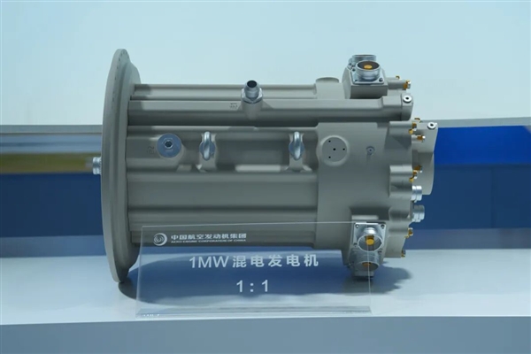 C929洲际大飞机就用它!中国自主CJ2000发动机公开亮相