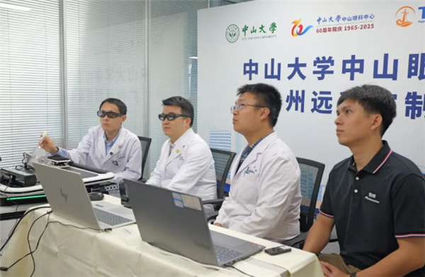 全球首例!国产5G机器人完成远程微米级眼科手术