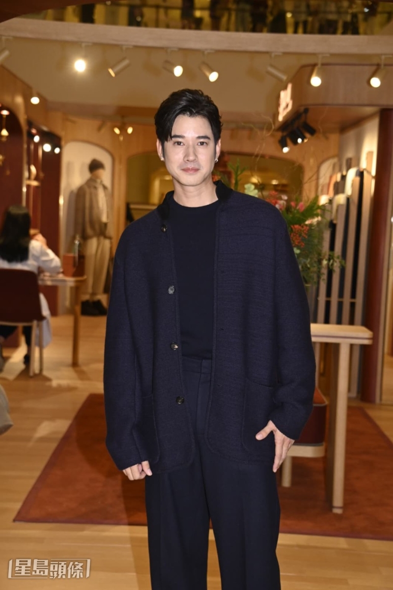 Mario透露与家人12月来港旅游过圣诞。 Mario透露与家人12月来港旅游过圣诞。