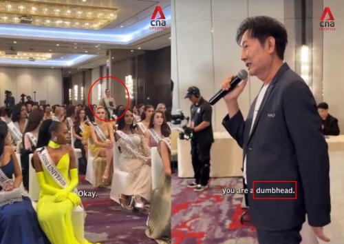 在泰国举办的环球小姐现场,一名高层辱骂佳丽“笨蛋”,引发选手们不满纷纷离场。 在泰国举办的环球小姐现场,一名高层辱骂佳丽“笨蛋”,引发选手们不满纷纷离场。