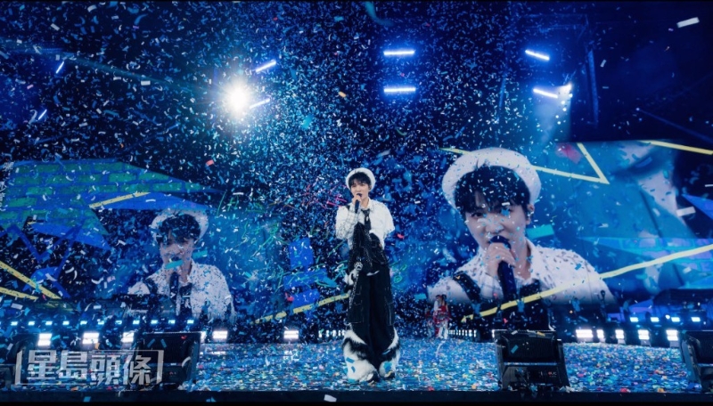 出道10年的知名歌手周深,去年开展了人生第一个体育场巡回演唱会“9.29Hz世界巡演”。 出道10年的知名歌手周深,去年开展了人生第一个体育场巡回演唱会“9.29Hz世界巡演”。