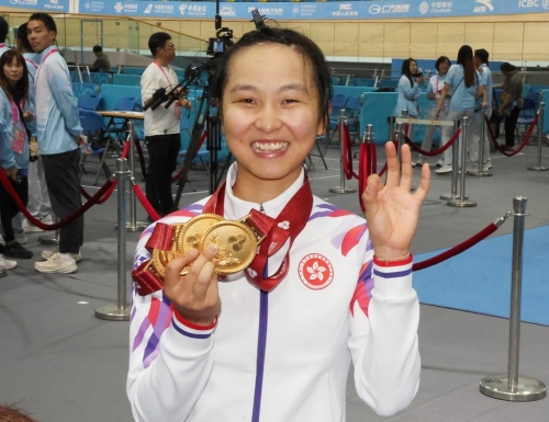 李思颖在今届全运会取得3面金牌。 李思颖在今届全运会取得3面金牌。