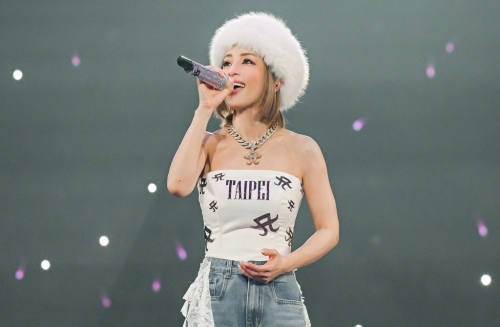 日本天后滨崎步上海开唱,却在前一天遭主办单位无预警取消。 日本天后滨崎步上海开唱,却在前一天遭主办单位无预警取消。