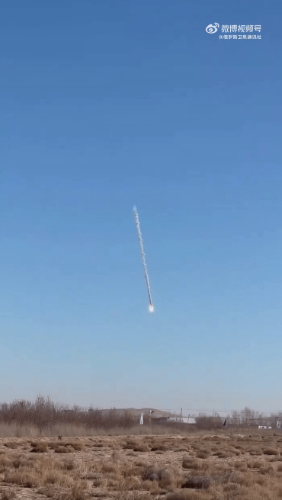 朱雀三号首飞成功入轨,一级火箭回收任务未能完成。 朱雀三号首飞成功入轨,一级火箭回收任务未能完成。