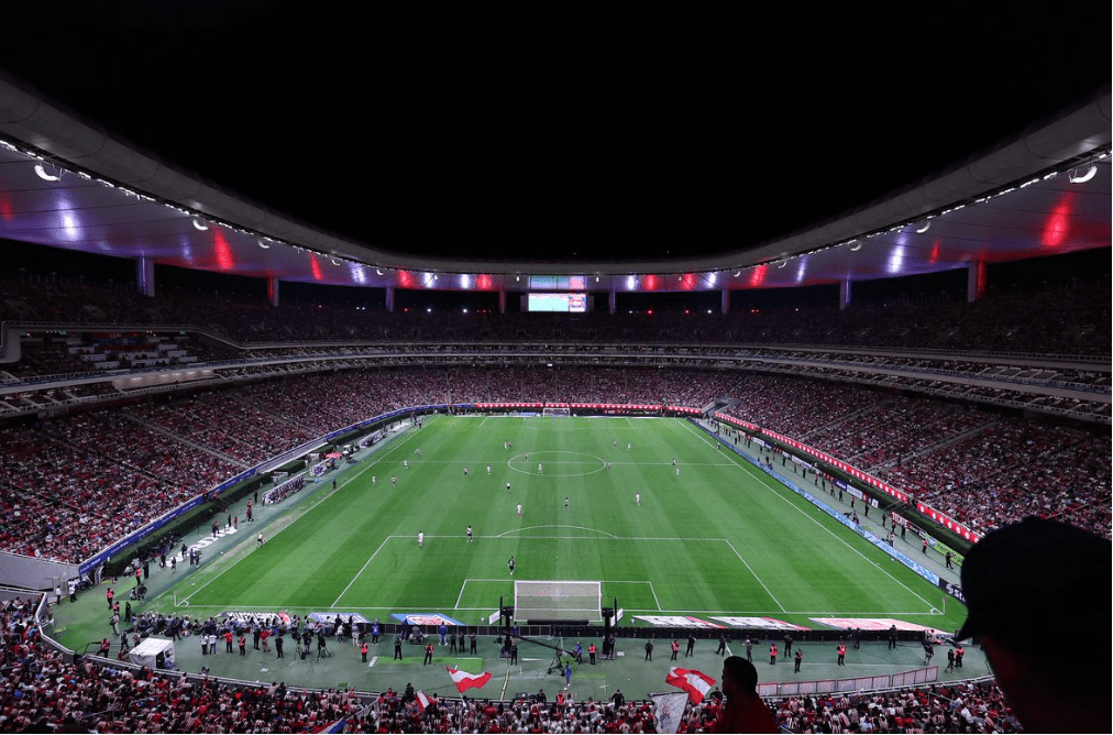 阿克隆球场位于瓜达拉哈拉(Guadalajara)大都会区 阿克隆球场位于瓜达拉哈拉(Guadalajara)大都会区