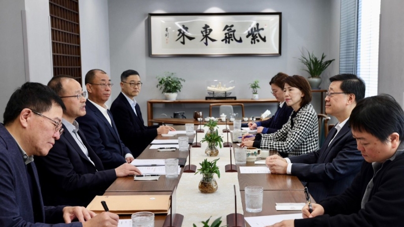 李家超晤北大书记 李家超晤北大书记