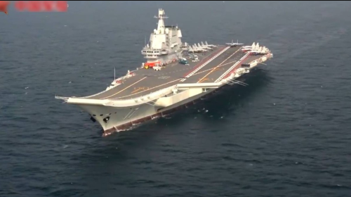 中国航母山东舰入列六周年,刚结束本年度的海上训练。 中国航母山东舰入列六周年,刚结束本年度的海上训练。