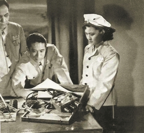 《羊城暗哨》 《羊城暗哨》