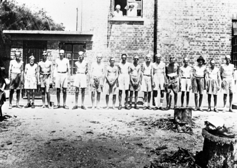 赤柱拘留营里的俘虏,1945年 赤柱拘留营里的俘虏,1945年