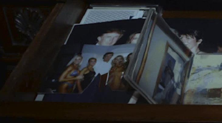 淫媒档案特朗普照片恢复上架 淫媒档案特朗普照片恢复上架