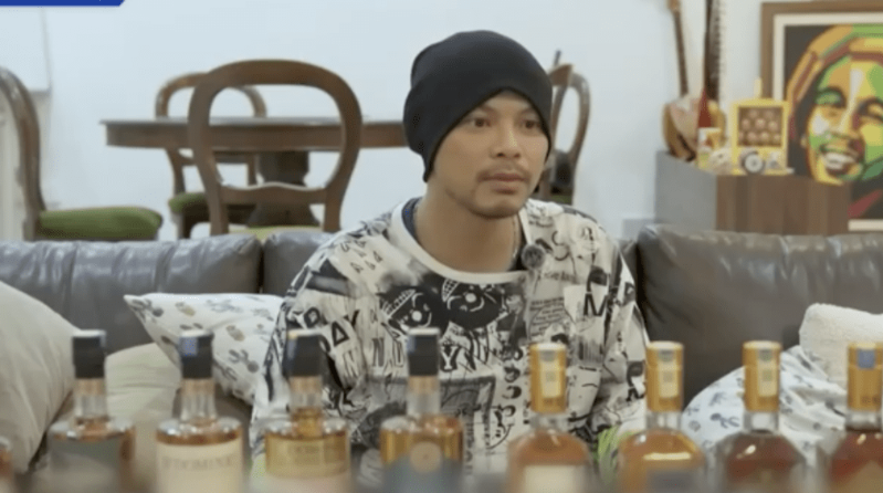 马来西亚知名歌手黄明志卷入台湾网红“护理系女神”谢侑芯猝逝案,案情持续发酵。 马来西亚知名歌手黄明志卷入台湾网红“护理系女神”谢侑芯猝逝案,案情持续发酵。