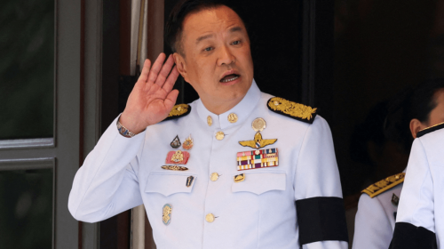 阿努廷指泰国并非违约一方。 阿努廷指泰国并非违约一方。