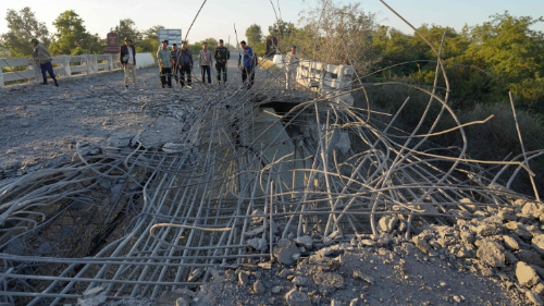 柬指泰军炮击边境 柬指泰军炮击边境