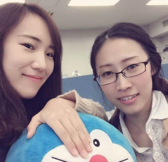 刘鑫在案发时自己逃入屋锁上大门,江歌在门外被刘的前男友刺中刀死亡 刘鑫在案发时自己逃入屋锁上大门,江歌在门外被刘的前男友刺中刀死亡