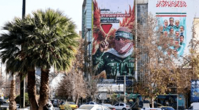 伊朗币大贬值至140万兑1美元 伊朗币大贬值至140万兑1美元