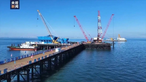 东北规模最大跨海大桥关键节点贯通 东北规模最大跨海大桥关键节点贯通