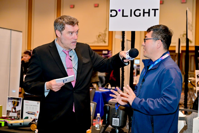 上纬启元首秀CES展1 上纬启元首秀CES展1