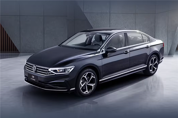 网传12.99万就能买迈腾380 4S店销售:这个价根本不可能