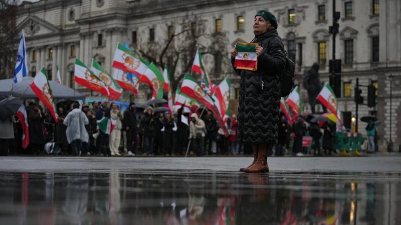 伊朗局势持续紧张。 伊朗局势持续紧张。