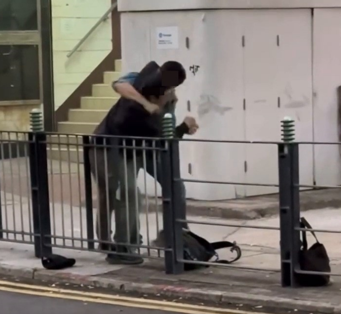 两汉大角咀街头互殴 3 两汉大角咀街头互殴 3