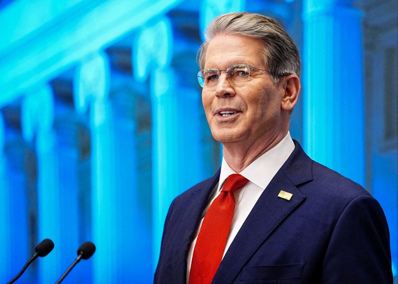 美国财政部长贝森特表示,欧洲的“软弱”使得由美国掌控格陵兰,对全球稳定而言成为必要之举。 美国财政部长贝森特表示,欧洲的“软弱”使得由美国掌控格陵兰,对全球稳定而言成为必要之举。