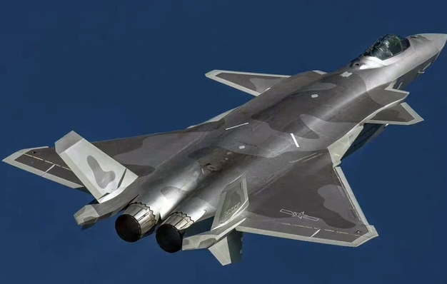 歼-20首飞15周年。 歼-20首飞15周年。