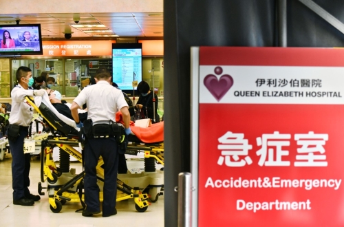 79名因火灾在公立医院接受治疗的伤者中,已经有75人先后康复出院。 79名因火灾在公立医院接受治疗的伤者中,已经有75人先后康复出院。