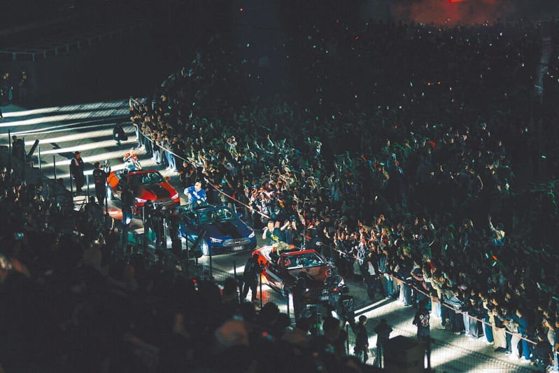 BBC200_P_01_03 BBC200_P_01_03