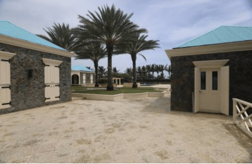 曝光的所有影像均拍摄于小圣詹姆斯岛。 曝光的所有影像均拍摄于小圣詹姆斯岛。