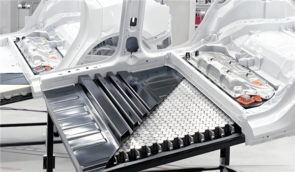 特斯拉终于拿下4680电池 结果就它自己在玩?