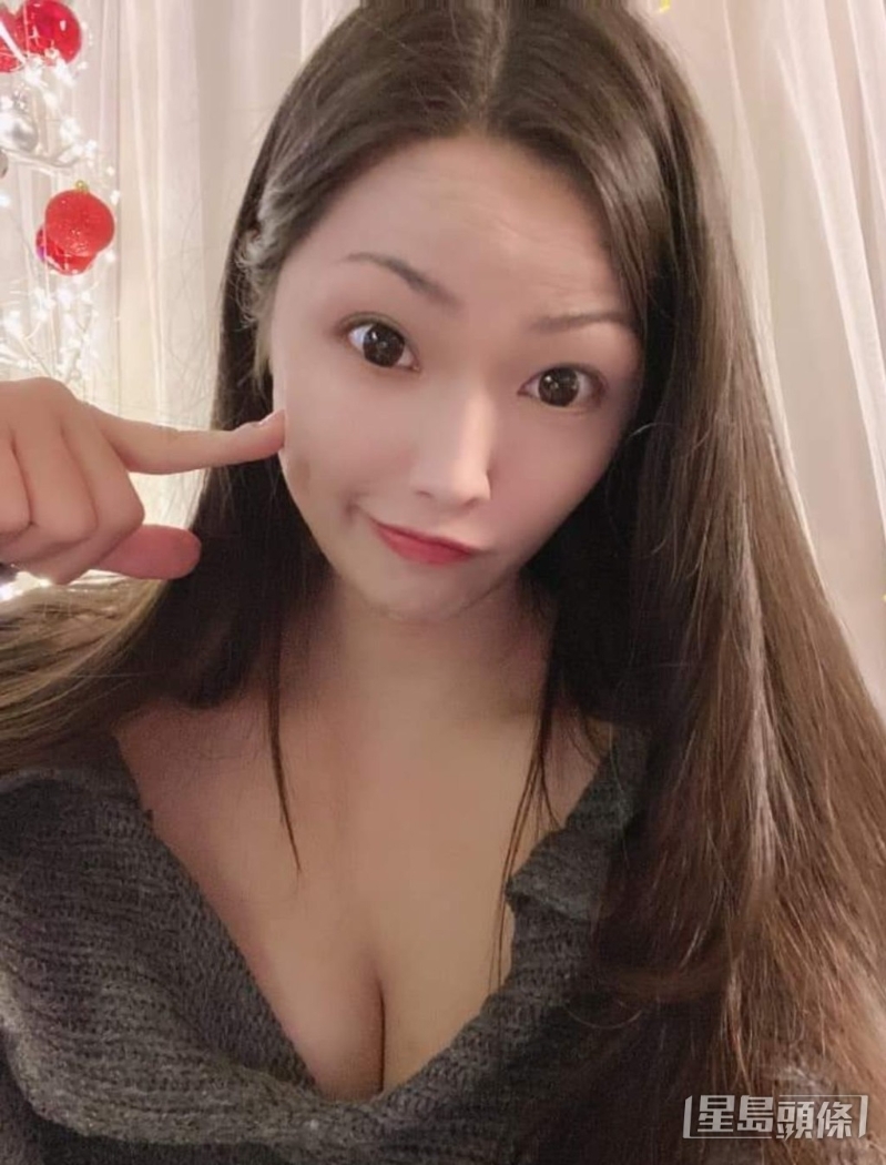 王青霞曾在社交平台晒出性感诱人肉照。 王青霞曾在社交平台晒出性感诱人肉照。